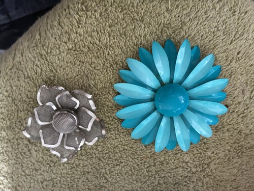 Beautiful vintage broches - vintage,