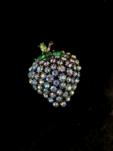 Vintage 1960s brooch pin - brooch,