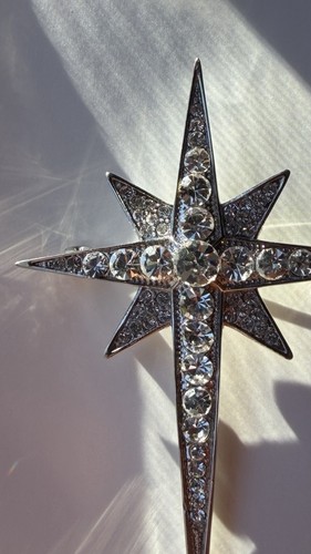 Silver tone star - silver,
